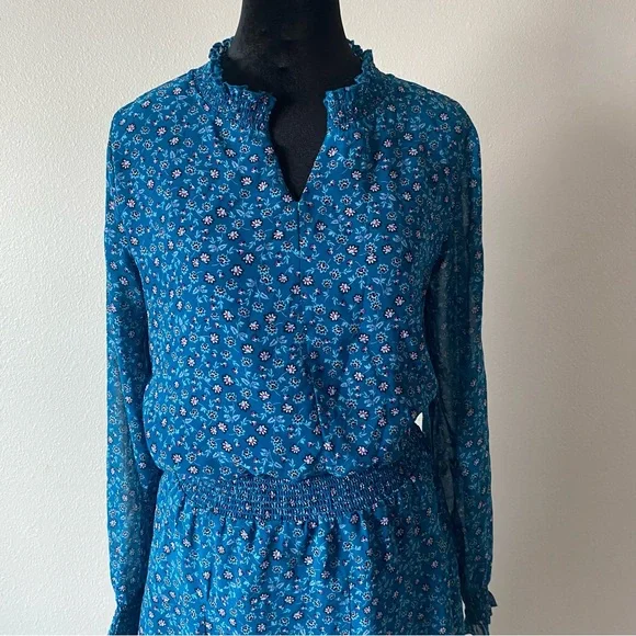 Time and Tru Blue A-line Long Sleeve Dress - Picture 4 of 12